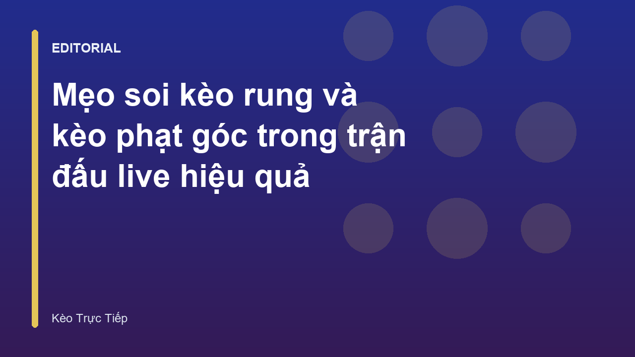 Người chơi đang phân tích bảng tỷ lệ kèo trực tiếp trên máy tính